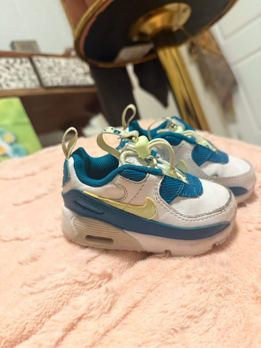 Nike Kids Sneakers White Teal Lime Accent